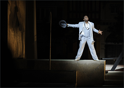 Lawrence Brownlee als Graf Almaviva
