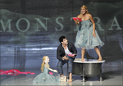 Szenenfoto aus Candide an der Staatsoper Berlin