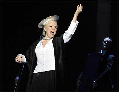 Szenenfoto aus dem Musical Evita