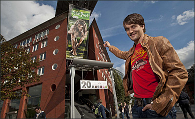 Neue Flora in Hamburg - Disneys Tarzan mit Alexander Klaws