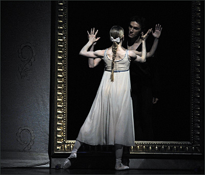 Szenenfoto aus dem Ballett Onegin 