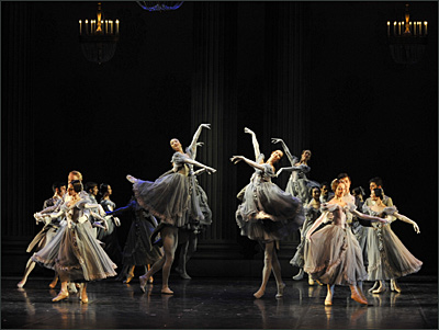 Ensemblefoto aus dem Ballett Onegin 
