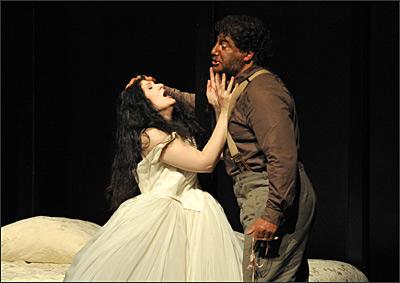 Oper in Berlin - Otello an der Deutschen Oper