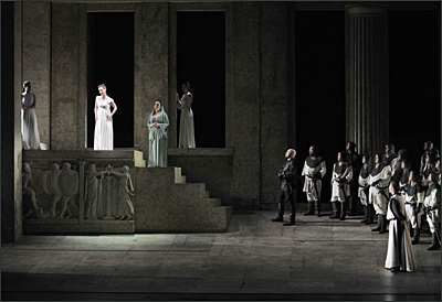 Oper Tancredi von Gioachino Rossini an der Deutschen Oper Berlin